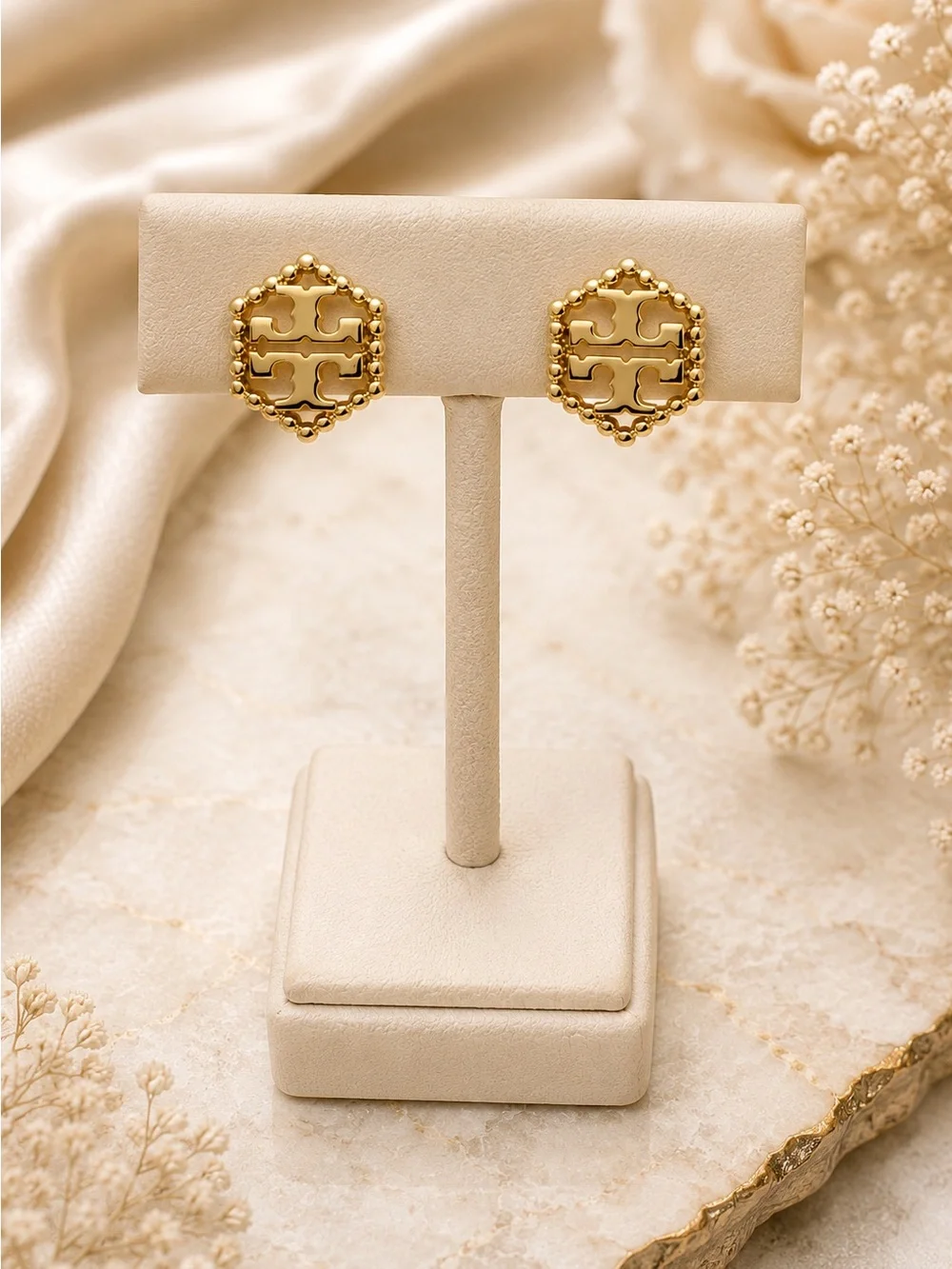 Tory Burch MILGRAIN HEX STUD EARRINGS IN GOLD